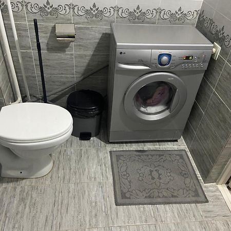 Standart Apartment On Kozhamkulov 128 Алма Ата Екстериор снимка