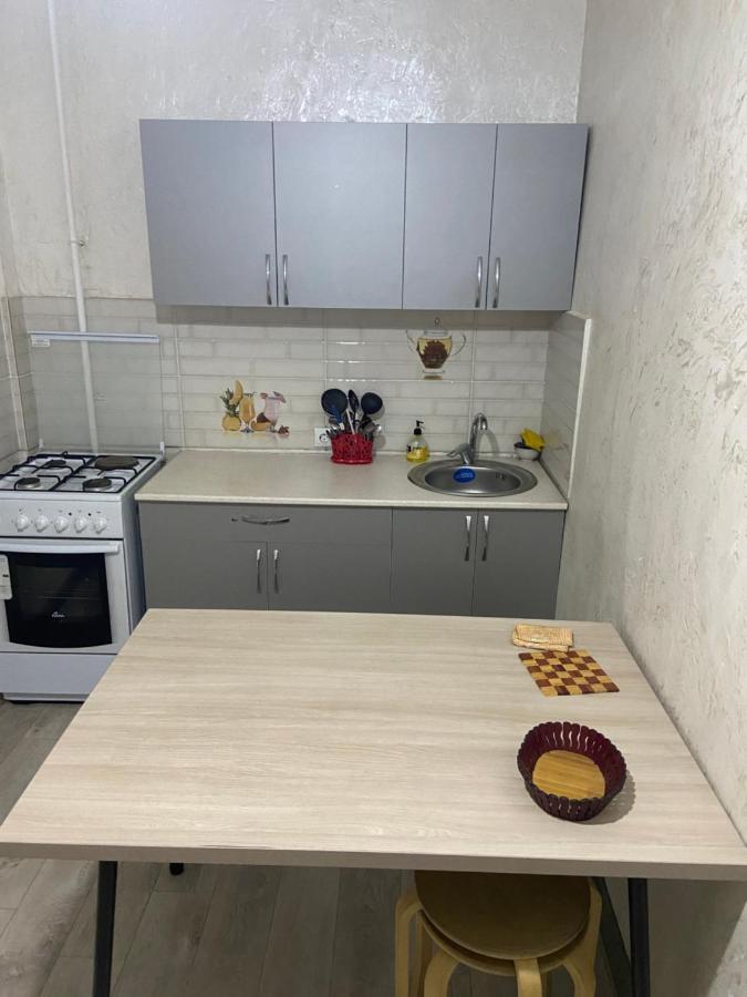 Standart Apartment On Kozhamkulov 128 Алма Ата Екстериор снимка